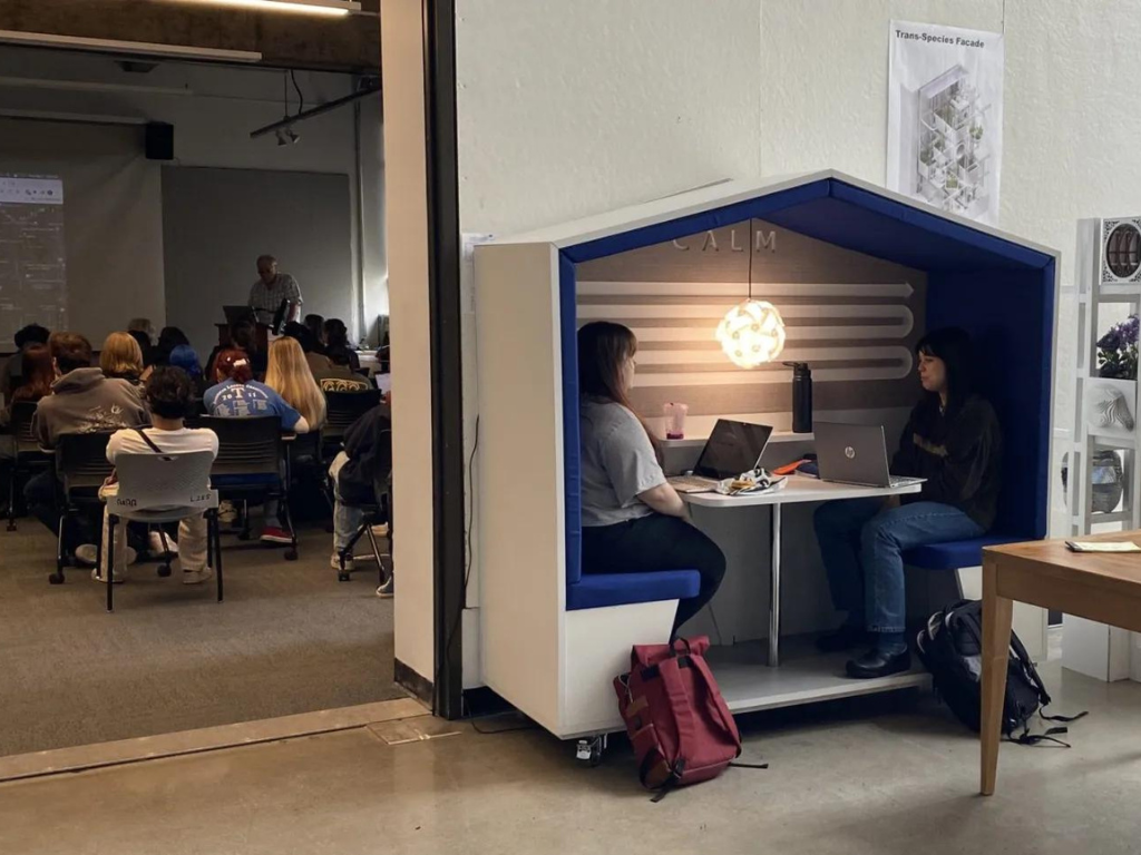 University of Oregon Architecture Department Embraces Nook for Creative and Collaborative Spaces